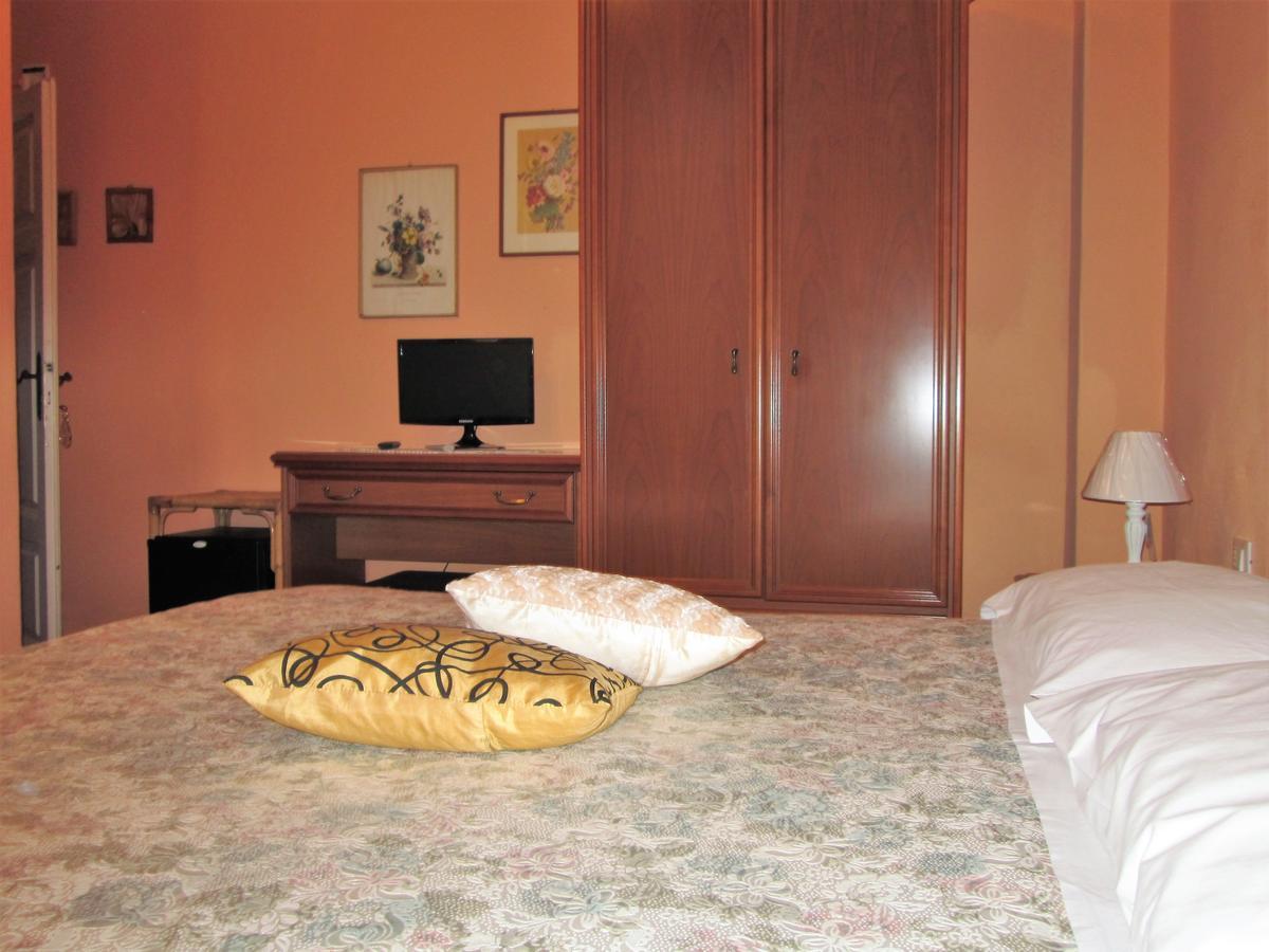 B&B Regina Margherita Piombino Exterior photo